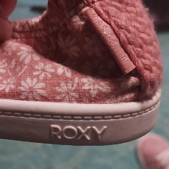 Floral Pink Women's Sneakers - Picture 2 of 7